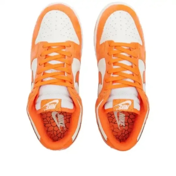 Nike Dunk Low Safety Orange & Light Bone Women's US Size Womens 11 Mens 9.5 NIB - Picture 4 of 16